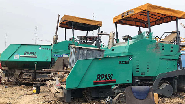 攤鋪機(jī) 攤鋪機(jī)